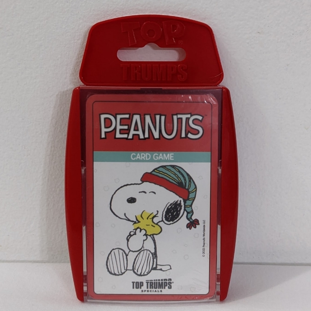 Peanuts Snoopy Top Trumps Christmas Themed Card Game, NEW